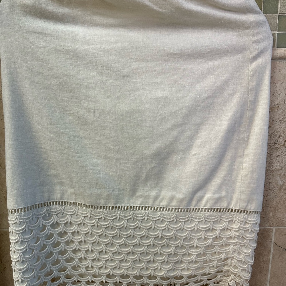 Ann Taylor skirt NWT white skirt.